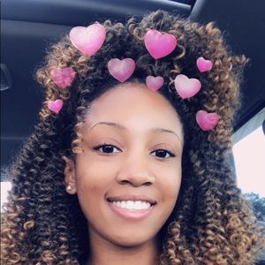 Meet your Posher, Kalia